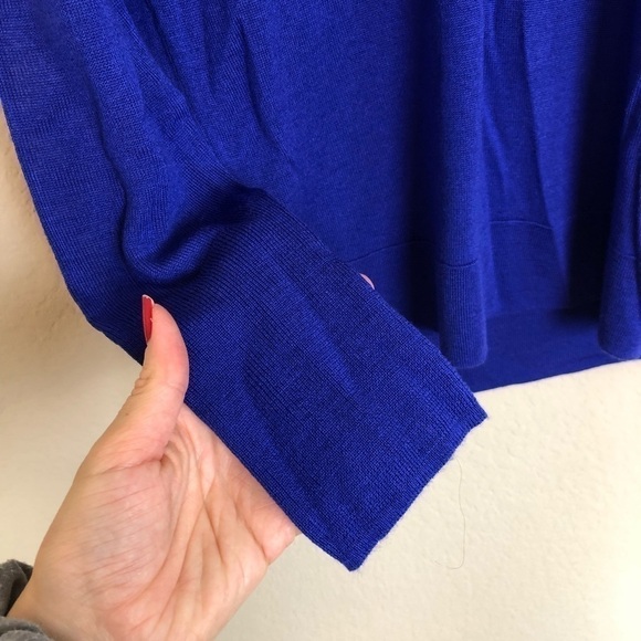 Halogen V-Neck Lightweight Merino Wool Blend Sweater in Royal Neon New With Flaw - Picture 6 of 13